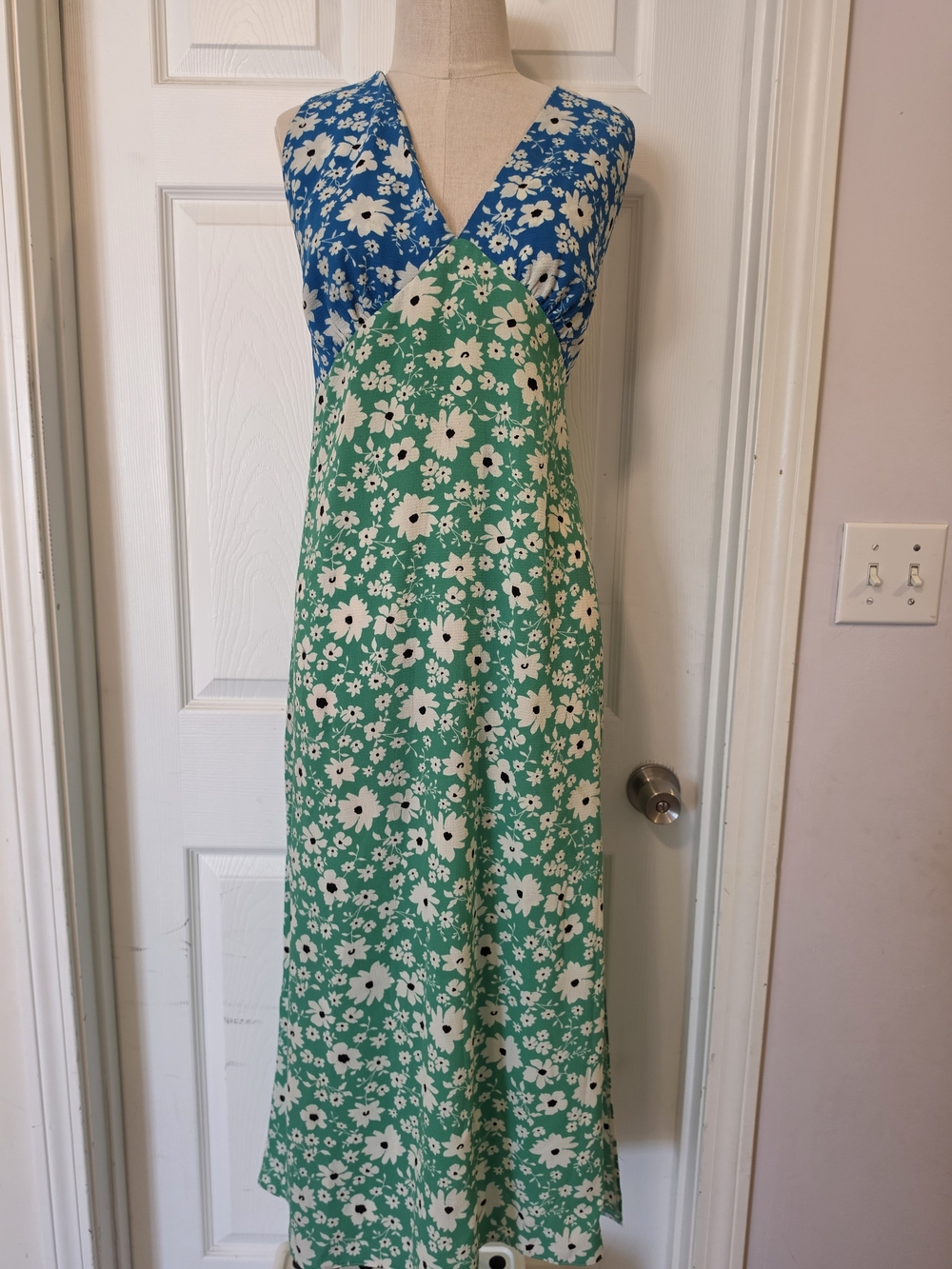 ASOS Two-Tone Blue and Green Floral Maxi Dress Size 14